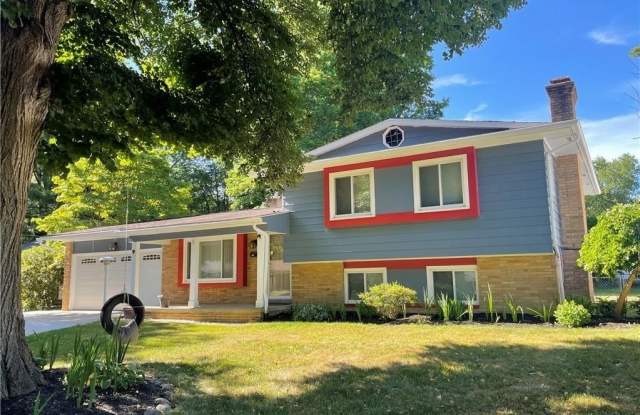 470 Sandhurst Road photos photos