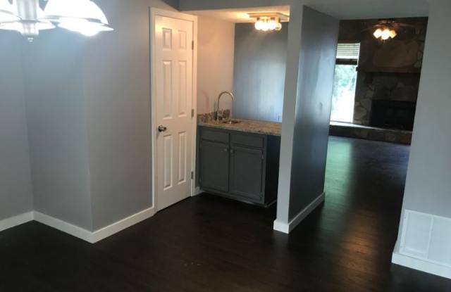 276 Toweridge Dr SW Gallery 3