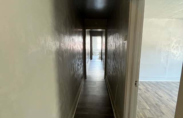 264 Walnut Street - 2 Gallery 4
