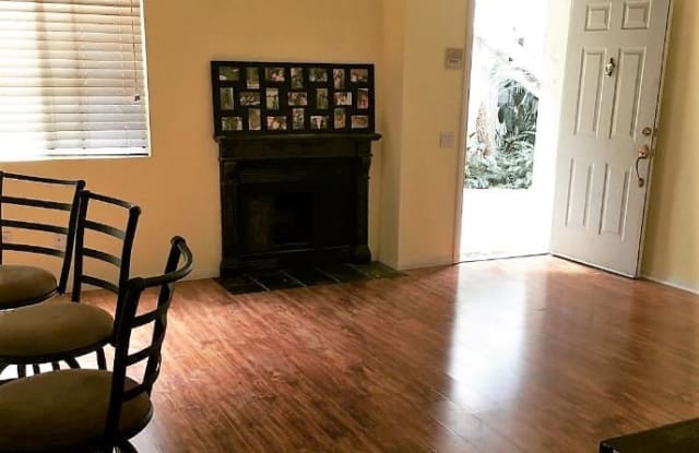 2911 C St 92 - 2911 C Street, San Diego, CA 92102