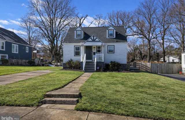 2507 GLENCOE RD photos photos