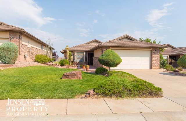 Beautiful Home in Legacy. - 2268 South Legacy Drive, St. George, UT 84770