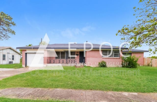 2807 Hillside Dr - 2807 Hillside Drive, Killeen, TX 76543