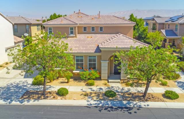 AVAILABLE NOW! GORGEOUS 3 BED / 2.5 BATH in Campanile in Cathedral City! photos photos