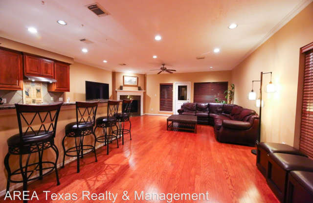 1375 Ella Place Gallery 3
