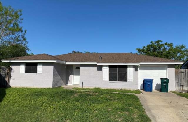 5421 Hitching Post photos photos