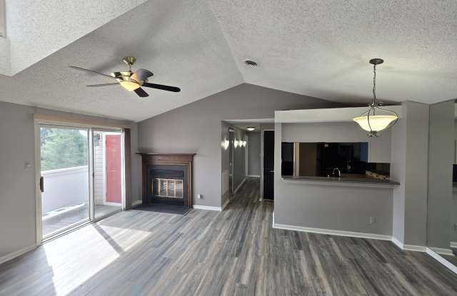 2440 Stembridge Ct Apt J Gallery 2