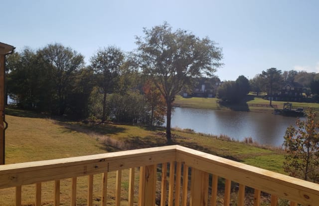 161 Aylesbury Boulevard - 161 Aylesbury Boulevard, McDonough, GA 30252