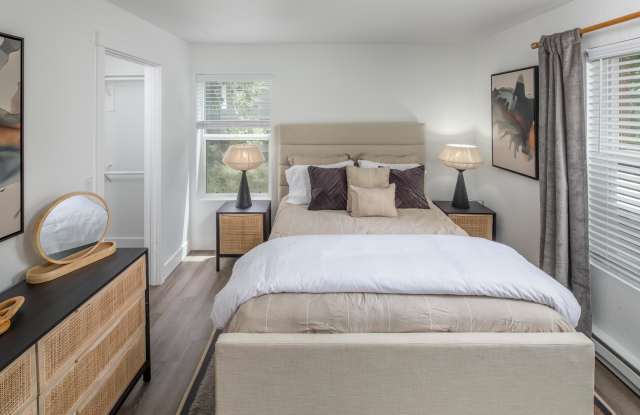 Arbor Heights Gallery 3
