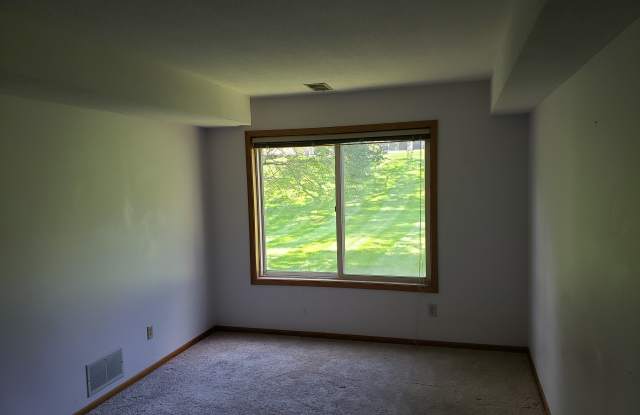 6351 Saint Croix Trl N Apt 128 Gallery 4