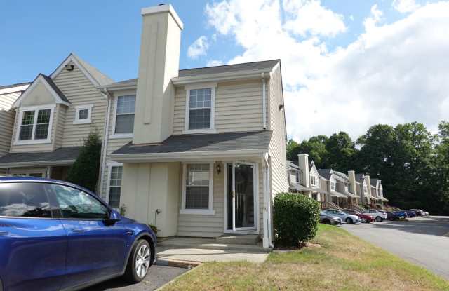 End Unit Condo Near Fort Eustis For Rent photos photos