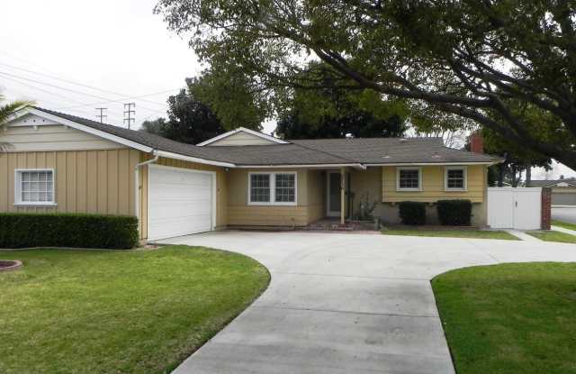 2736 ROWLAND CIRCLE Gallery 2