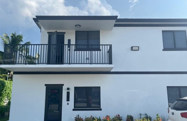 772 NW 103 St photos photos 772 NW 103 St photos photos