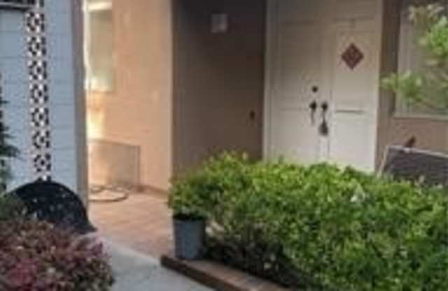 243 CALLE ARAGON - 243 Calle Aragon, Laguna Woods, CA 92637