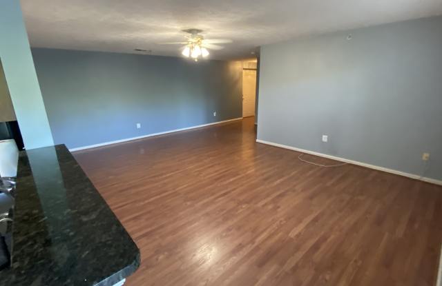 5600 Avonshire Place Gallery 2