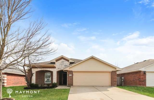 122 Hamilton Drive - 122 Hamilton Drive, Terrell, TX 75160