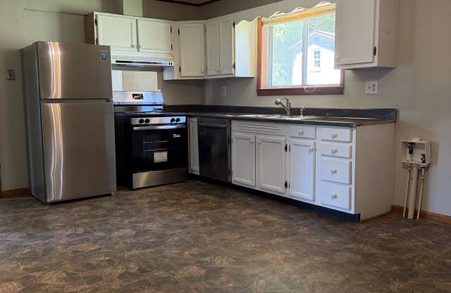 2 Canary Ln photos photos