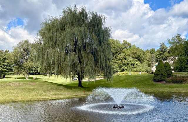 3 Willow Ln Avon, CT. Gallery 3