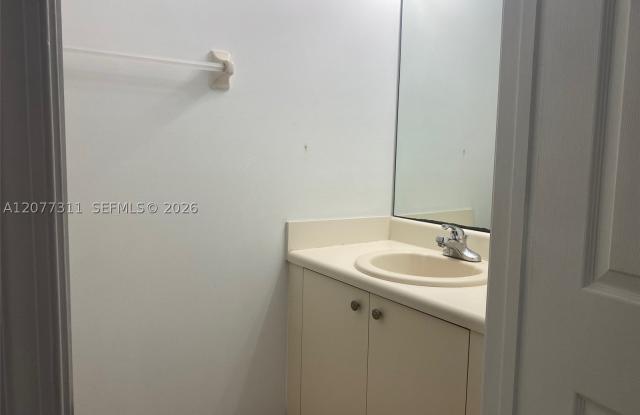 4218 Vineyard Cir Gallery 3