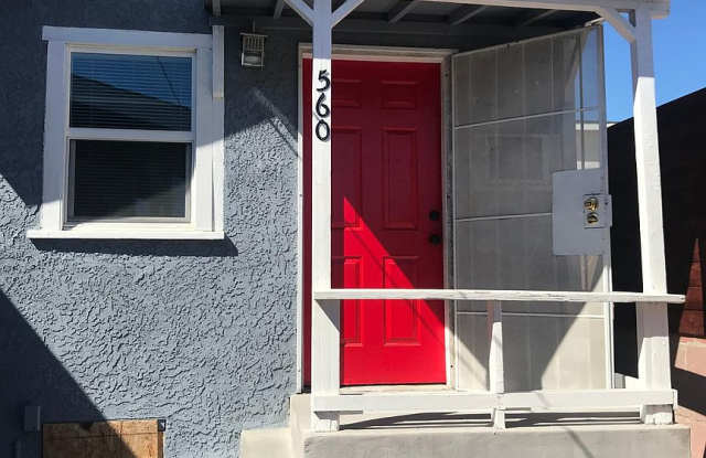 560 West Santa Cruz Street Gallery 1