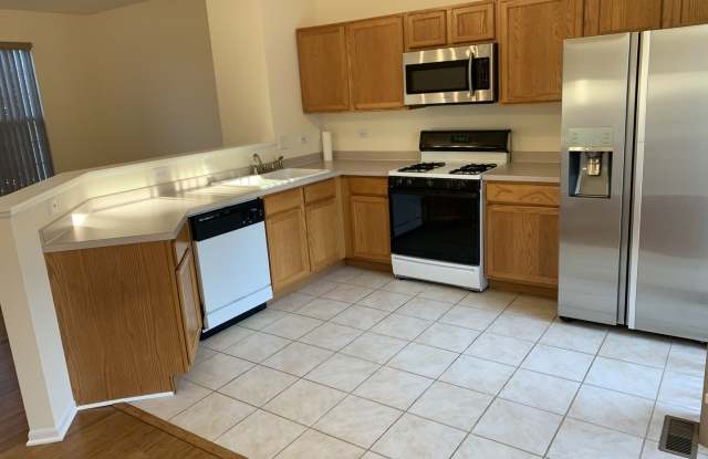1585 Spencer Court Gallery 2