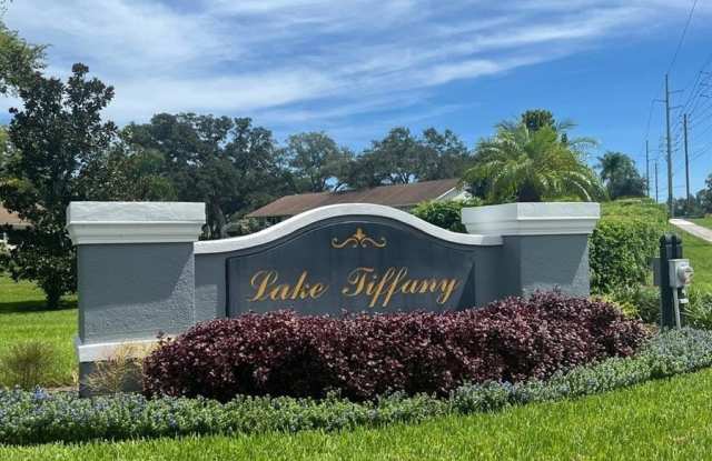 1435 MILLSTREAM Lane Gallery 1