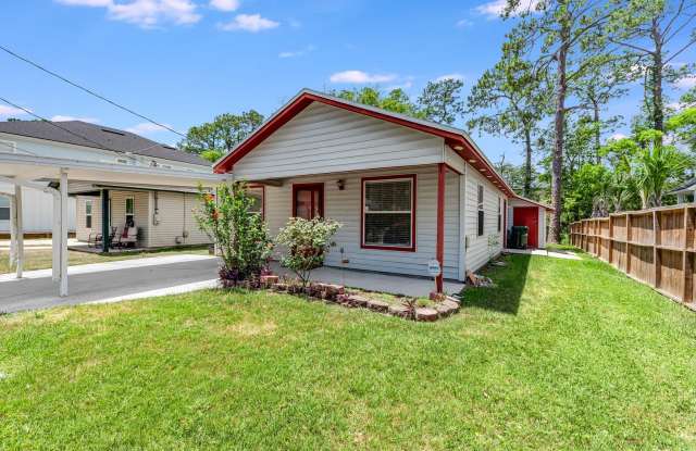 3 Bedroom, 1 Bathroom - Atlantic Beach Home Available Now! photos photos