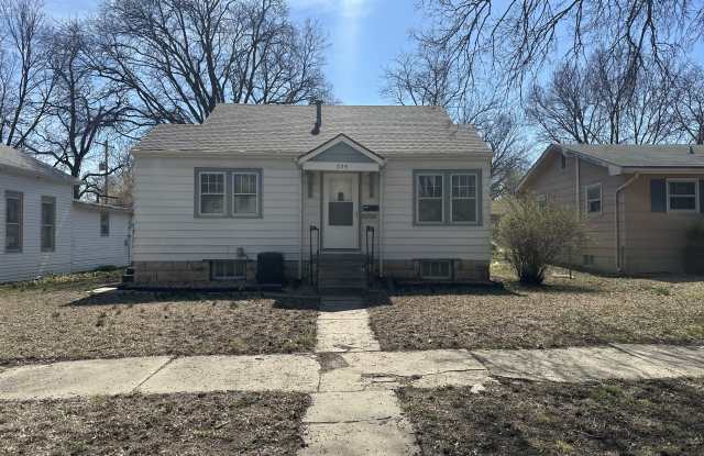 225 West 1st Street photos photos