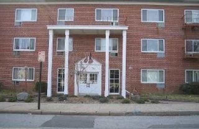 22 N FOREST AVE photos photos
