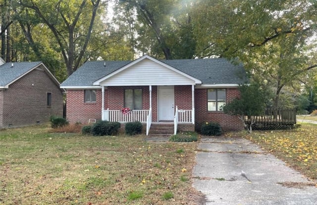 16140 Muddy Cove Circle - 16140 Muddy Cove Circle, Carrollton, VA 23314