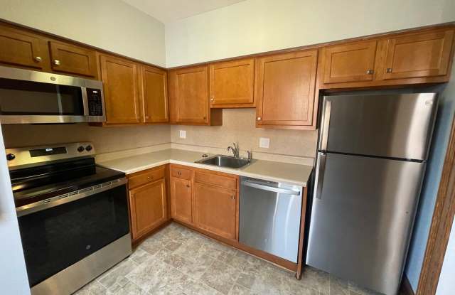 South Lake Apartments, LLC photos photos