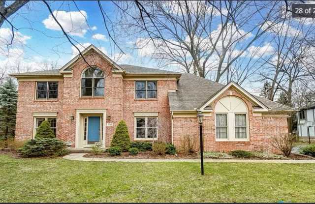 Beautiful House Located in Sylvania Township photos photos