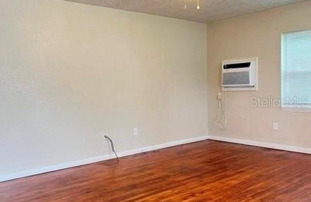 1901 N KEPLER Road Gallery 2