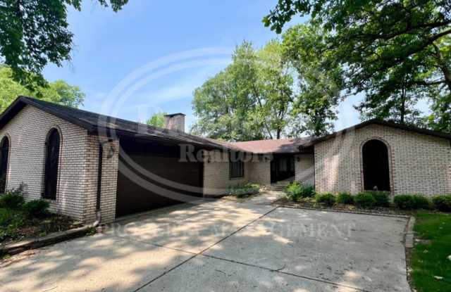 1140 Ironwood Drive photos photos