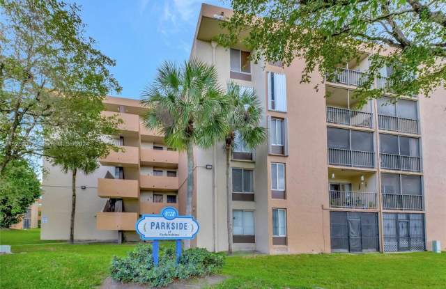9120 Fontainebleau Blvd - 9120 Fontainebleau Boulevard, Fountainebleau, FL 33172