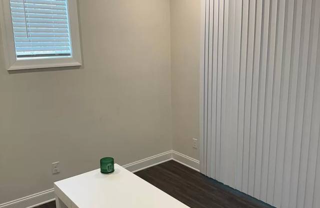 Room in 3 Bedroom Home at La Dawn Ln NW photos photos