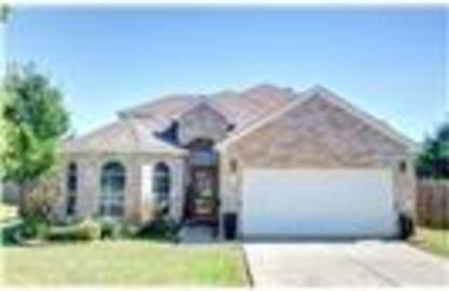 731 Charyl Lynn Drive - 731 Charyl Lynn Dr, Argyle, TX 76226