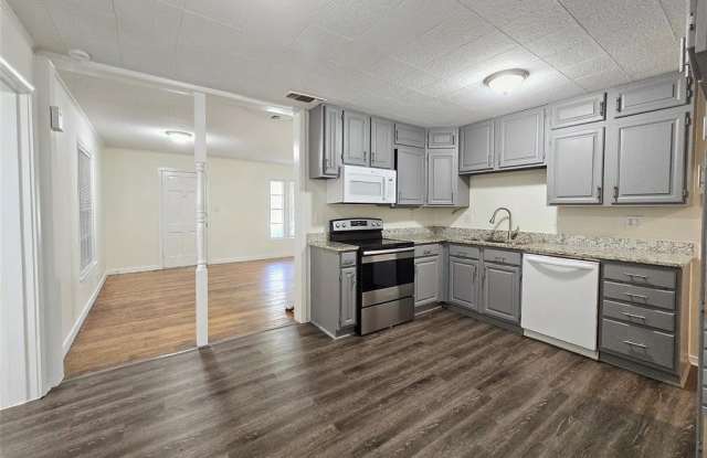 2503 Taylor Street photos photos