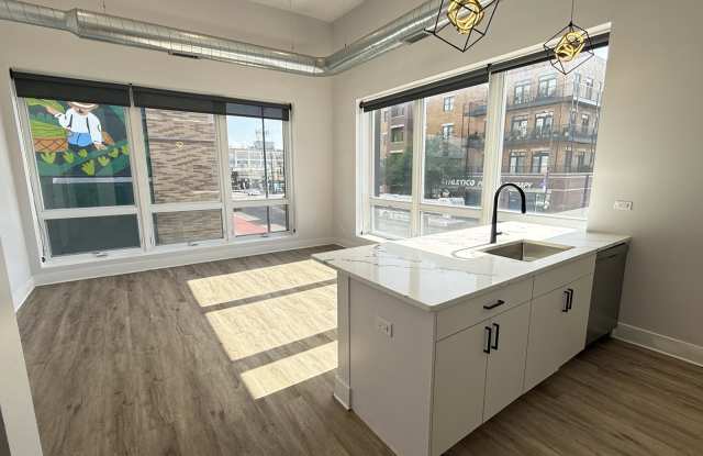 4731 North Western Avenue photos photos