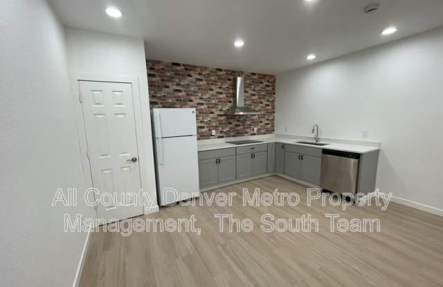 21346 E 53rd Pl photos photos