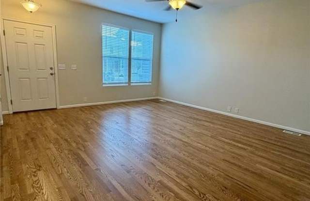 2728 Scotchbroom Point Gallery 4