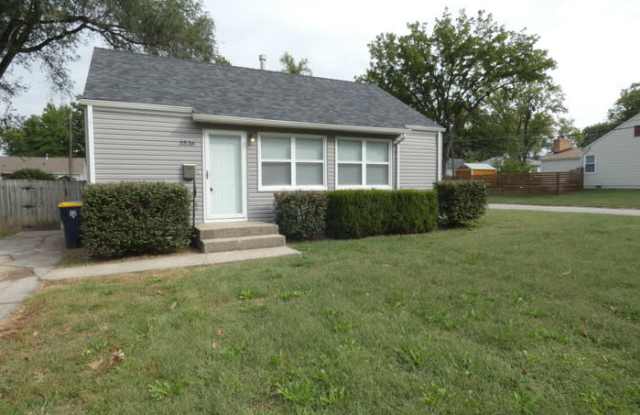 3536 Northeast 53rd Street photos photos
