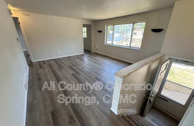 1237 Chiricahua Drive photos photos