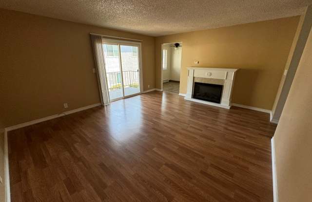 1 Bed • 1 Bath Upstairs Unit Gallery 2