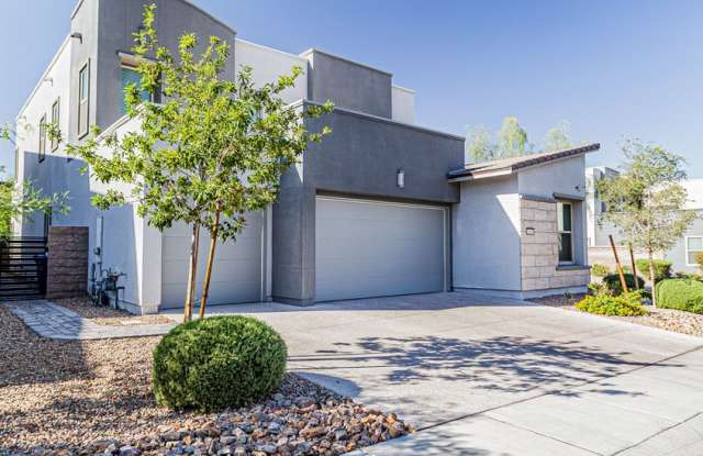 5 Bedroom home located in Henderson Gallery 4