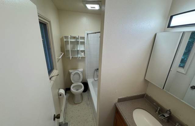 Charming 3BR Condo in Anchorage photos photos