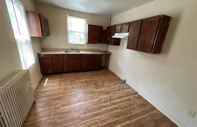 326 Beaver Street photos photos