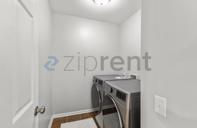 6401 Fillian Ln Gallery 3