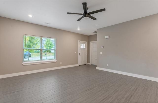 334 W Kinniburgh Drive Gallery 3