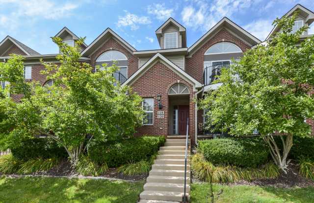 120 W Oakbrook Drive photos photos